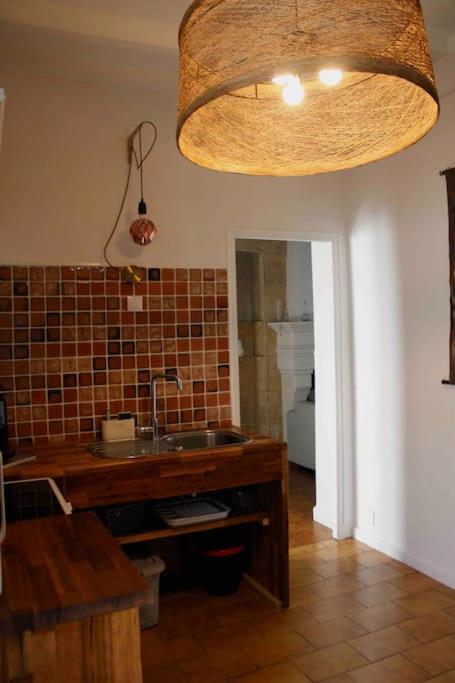 Spacieux Appartement 4 Couchages, Terrasse Privee Narbonne Exteriör bild
